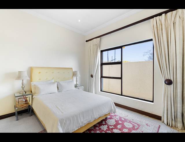 3 BEDROOM HOUSE FOR SALE IN DOUGLASDALE
